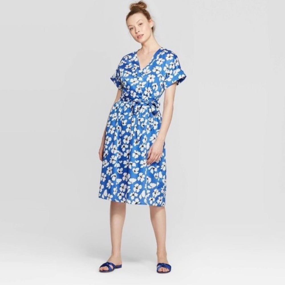 Who What Wear - Floral V-Neck Dress